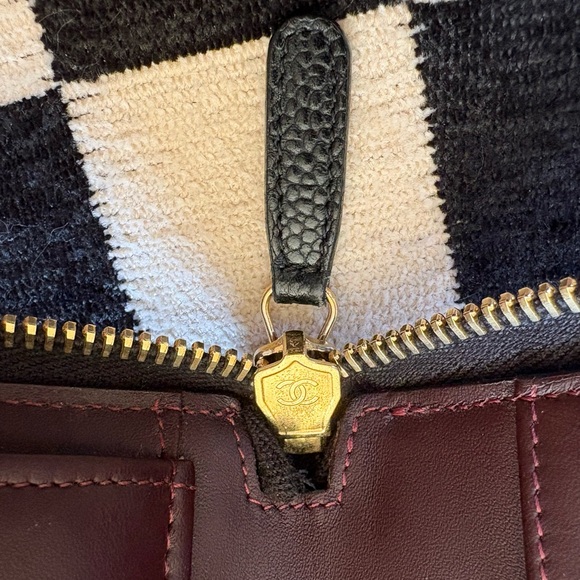 CHANEL Quilted Caviar Organizer Wallet - Picture 10 of 16